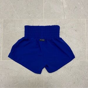 Five Dancewear shorts